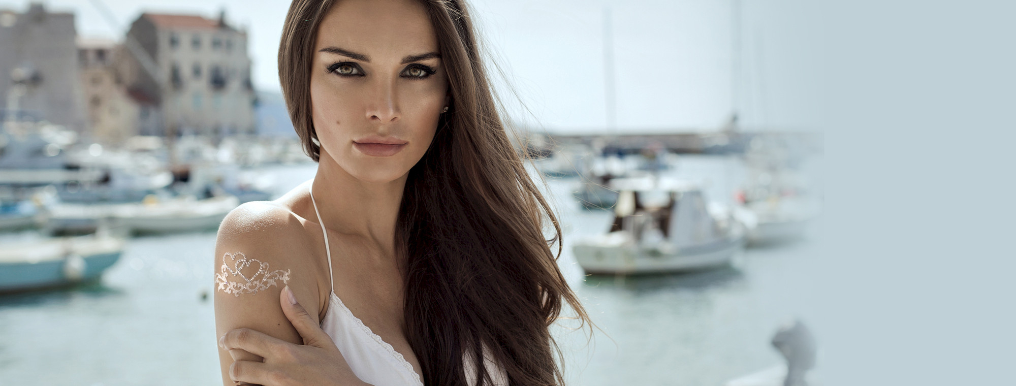 Ines de Castilho - Paris